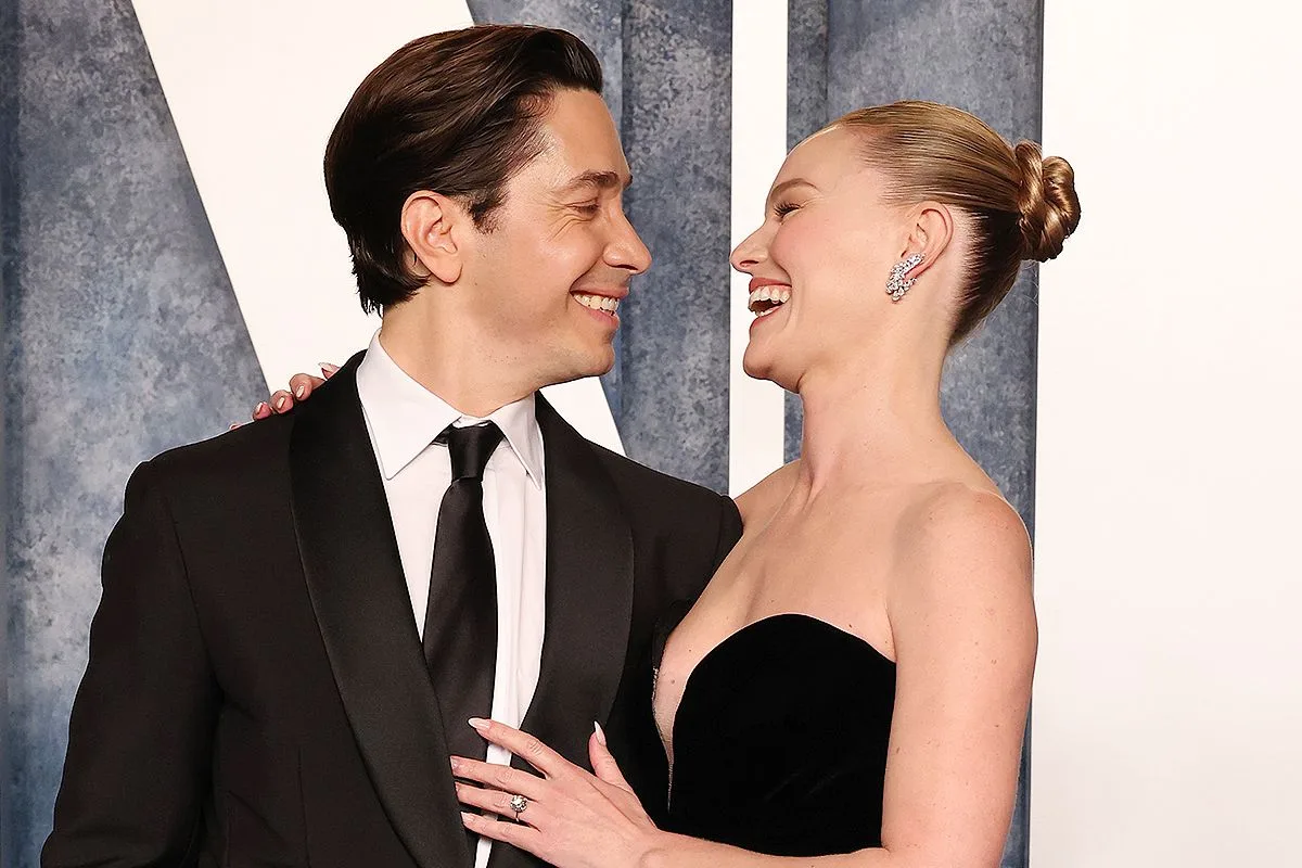 Justin Long and Kate Bosworth
